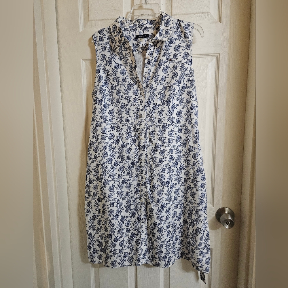 Tommy Hilfiger Blue Floral Pattern Top